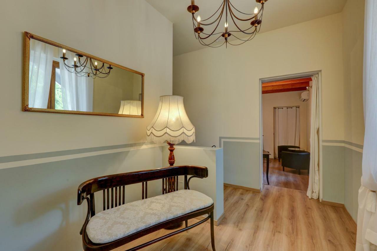 B&B La Contessa Монфалконе Екстериор снимка
